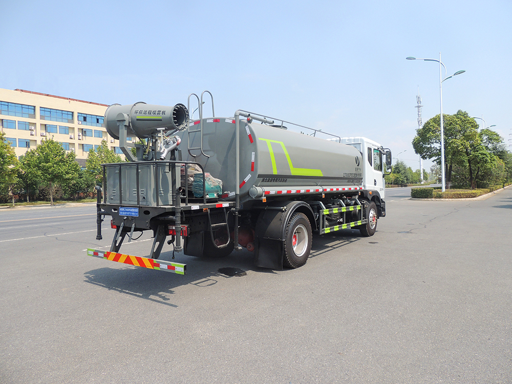 东风多利卡12吨绿化喷洒车