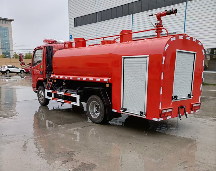 东风5方洒水车-5方消防洒水车