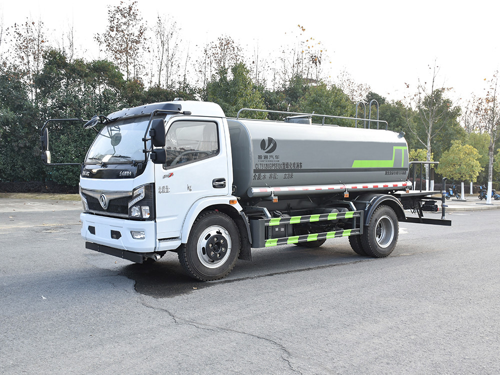 东风福瑞卡 9.3 方洒水车