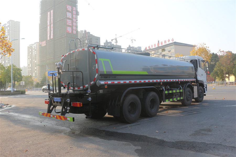 东风高端25方洒水车-东风25吨洒水车