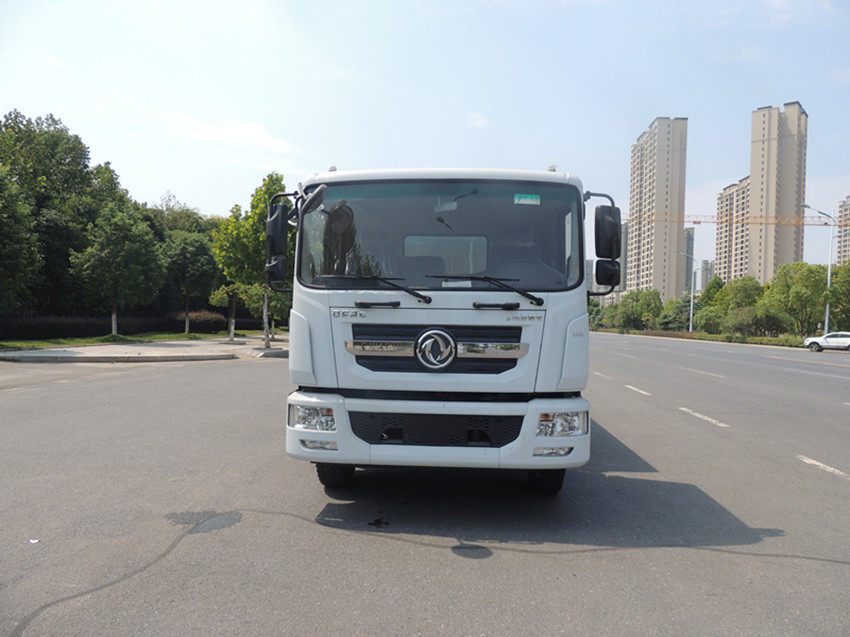 东风 D9- 12方抑尘车