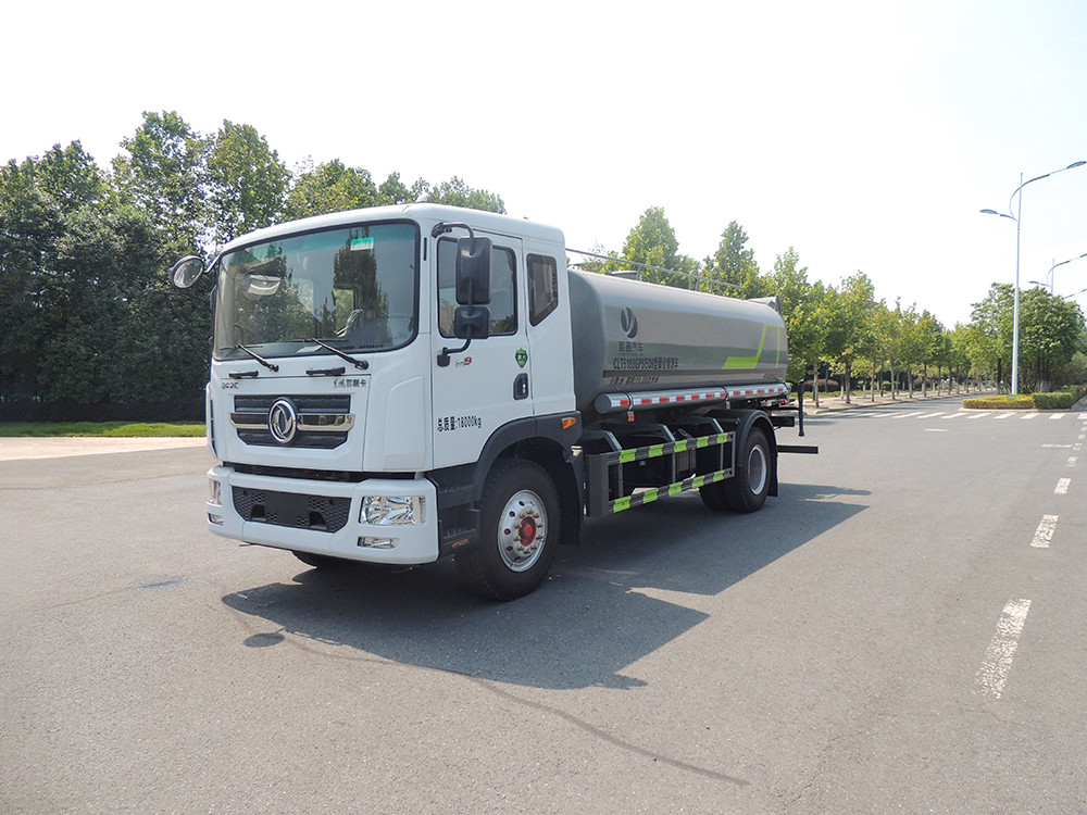 东风 D9 -14方抑尘车