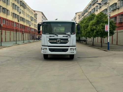 东风D9洗扫车-8方洗扫车