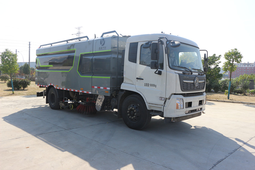 东风天锦18立方洗扫车-东风天锦18吨洗扫车厂家直销